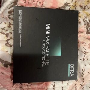 OFRA Mini Mix Palette in Black and Teal